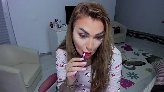 GlossyDiamondX online show from 01/29/25, 05:09