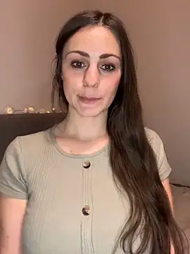 Loella-Rose online show from 01/01/25, 10:24