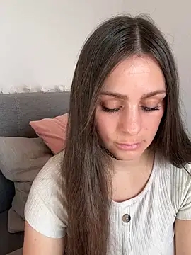 Loella-Rose online show from 01/26/25, 10:55