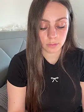 Loella-Rose online show from 12/21/25, 01:18