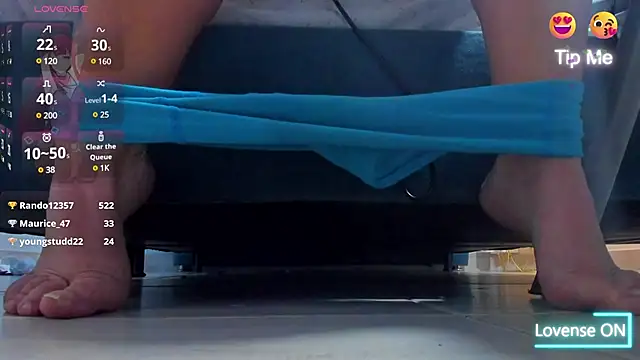 blondehorny69 online show from 02/12/25, 10:46