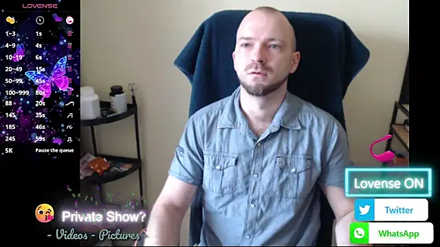 Snapshot of RealManHaveHairy chatting on 06/05/26, 04:19 RealManHaveHairy online show from 06/05/26, 04:19