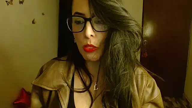 Snapshot of ella_peck chatting on 06/30/26, 03:07 ella peck online show from 06/30/26, 03:07