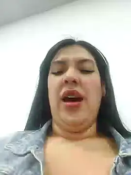 Sophie-hatter online show from 01/24/25, 09:15