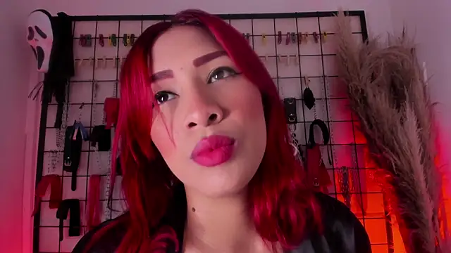 charrlotte quinn online show from 11/03/25, 02:40