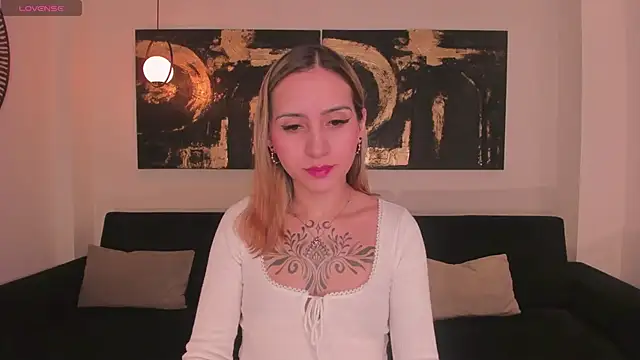 MollySundersX online show from 01/12/26, 12:05