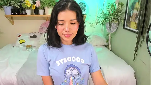 MiaaRose online show from 09/18/25, 04:42