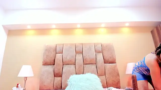 MiiaHot online show from 03/15/25, 01:40