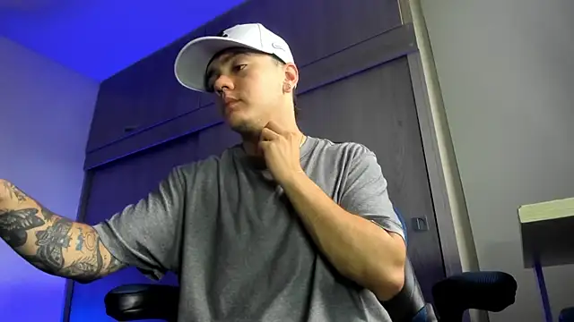 male pussy online show from 12/21/25, 01:18