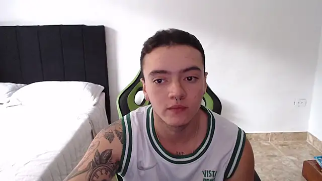 male pussy online show from 02/22/26, 08:07