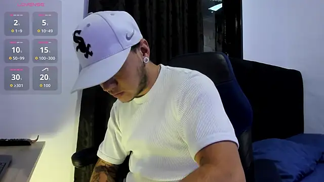 male pussy online show from 06/19/26, 11:19