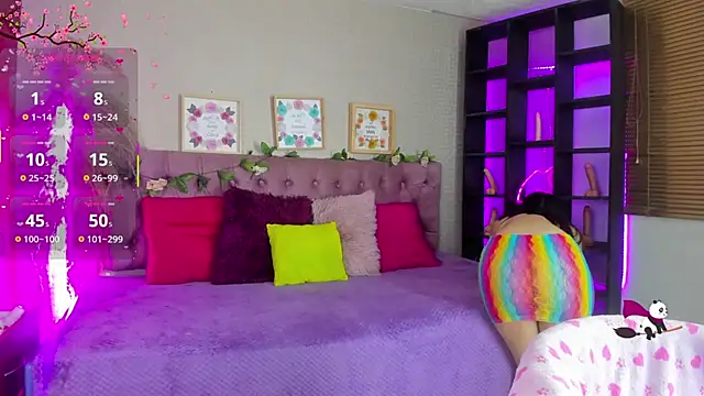 Snapshot of shelby_carson chatting on 10/29/25, 01:35 shelby carson online show from 10/29/25, 01:35