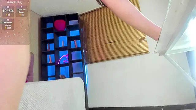 shelby carson online show from 03/12/26, 01:01