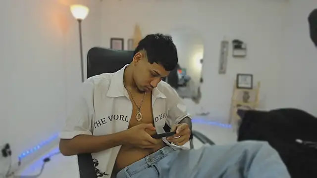 slim master12 online show from 01/18/26, 03:10