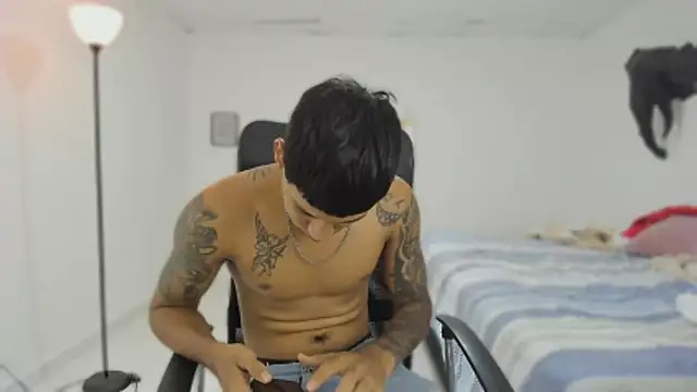 slim master12 online show from 02/23/26, 09:34