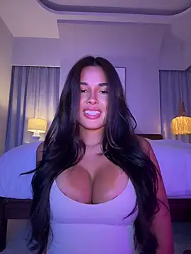 Lizhush  online show from 01/13/26, 04:34