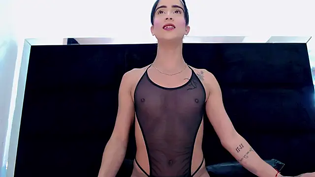 PriscilaRainbow online show from 04/24/26, 07:38