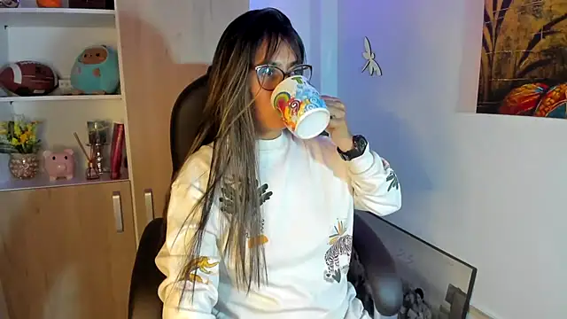 Snapshot of Isabellaa22_1 chatting on 09/18/25, 11:51 Isabellaa22 1 online show from 09/18/25, 11:51