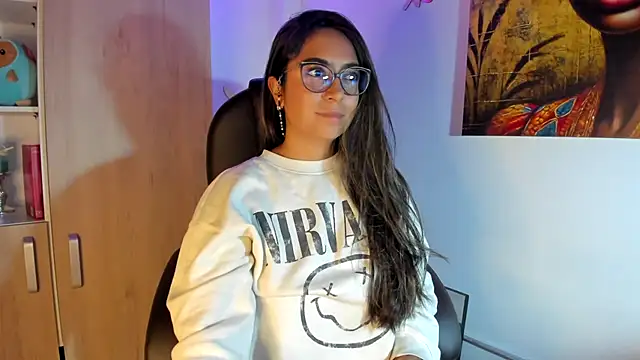 Snapshot of Isabellaa22_1 chatting on 10/22/25, 03:29 Isabellaa22 1 online show from 10/22/25, 03:29