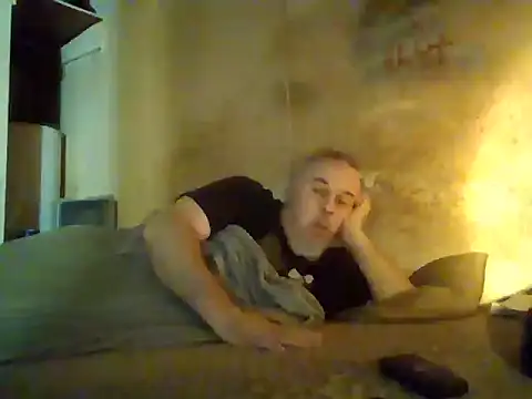 Nightshade7712 online show from 09/12/25, 11:48