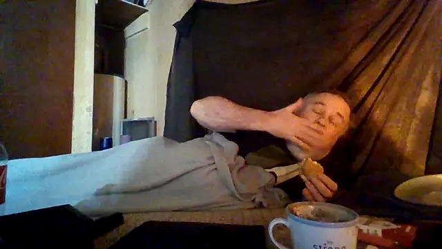 Nightshade7712 online show from 02/06/26, 05:49