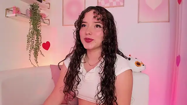 Snapshot of Aurora_aaa chatting on 03/08/25, 10:13 Aurora aaa online show from 03/08/25, 10:13