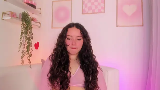 Snapshot of Aurora_aaa chatting on 10/07/25, 11:02 Aurora aaa online show from 10/07/25, 11:02