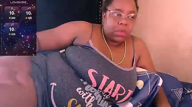 TatianaSantodomingo online show from 01/01/25, 02:19