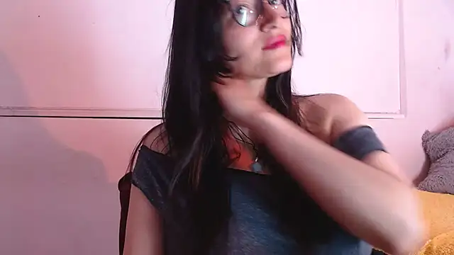 lunazulsj online show from 02/21/25, 07:54