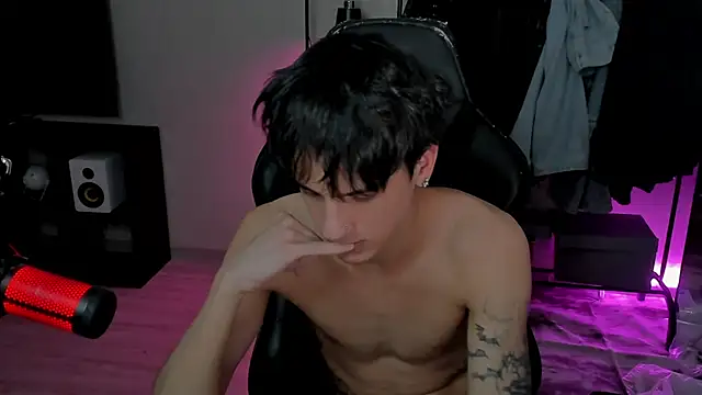 MarkBrowniii online show from 02/05/25, 10:01