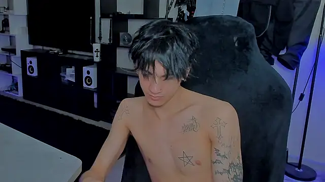 MarkBrowniii online show from 04/10/26, 06:01