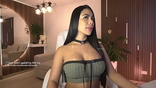 AnnaTaylor1 online show from 02/10/26, 09:30