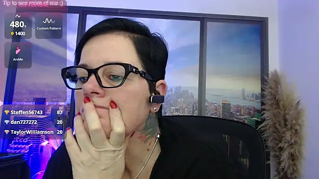 ninarandmann online show from 02/02/25, 06:31