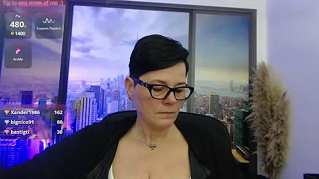 ninarandmann online show from 02/13/25, 08:34