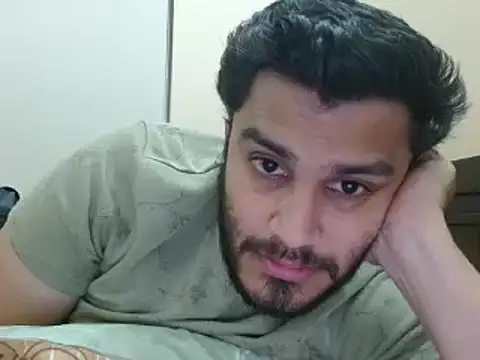 Snapshot of robintoit chatting on 02/22/25, 03:25 robintoit online show from 02/22/25, 03:25