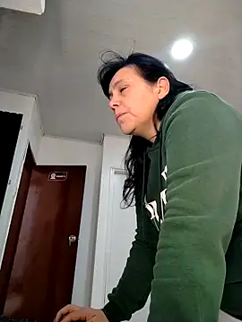 Natasha milf   online show from 04/28/26, 12:54
