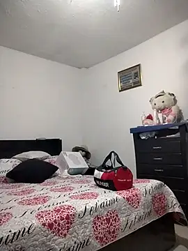 Natasha milf   online show from 05/10/26, 10:31
