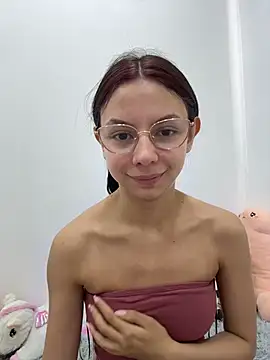 Bonniepark online show from 12/16/25, 05:07