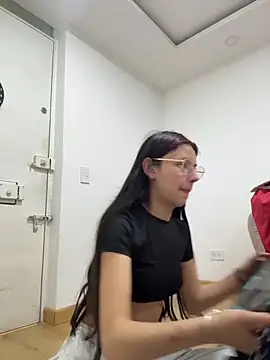 Bonniepark online show from 03/27/26, 12:05