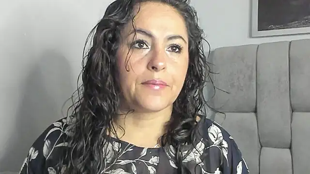 hanny milf online show from 09/24/25, 11:46