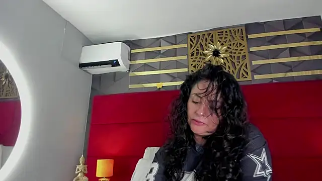 hanny milf online show from 05/13/26, 11:40