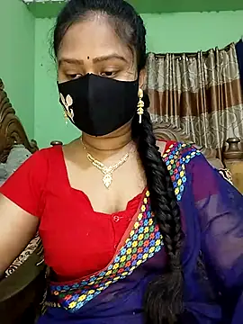 Idhika Paul online show from 03/20/25, 04:31