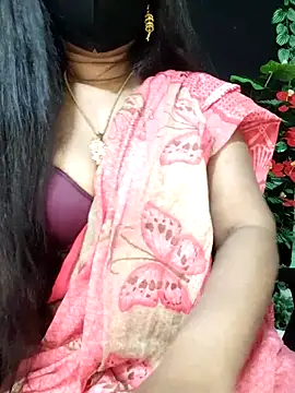 Idhika Paul online show from 10/09/25, 12:25