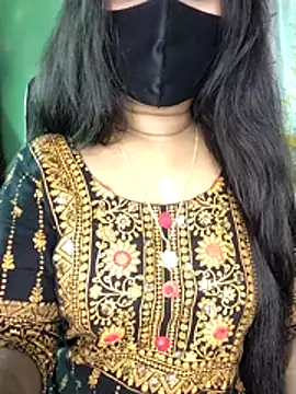 Idhika Paul online show from 12/15/25, 05:34