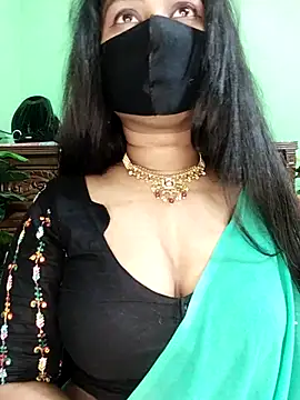 Idhika Paul online show from 01/31/26, 07:45