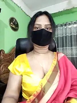 Snapshot of Idhika_Paul chatting on 04/22/26, 07:44 Idhika Paul online show from 04/22/26, 07:44