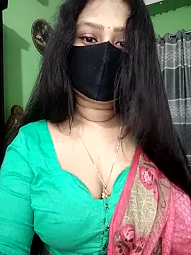 Snapshot of Idhika_Paul chatting on 04/28/26, 12:53 Idhika Paul online show from 04/28/26, 12:53