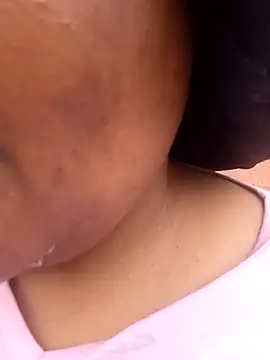 Snapshot of HOTSUGARX5 chatting on 12/29/24, 01:38 HOTSUGARX5 online show from 12/29/24, 01:38