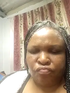 Snapshot of HOTSUGARX5 chatting on 01/11/25, 06:01 HOTSUGARX5 online show from 01/11/25, 06:01