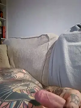 MaidenUK online show from 02/23/25, 07:17